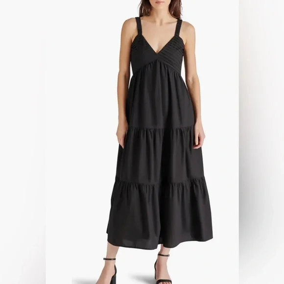 Steve Madden Black Tiered Maxi Dress - Picture 1 of 1